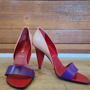 Women's - Vintage Prada Heels - Size 38 (8 US)